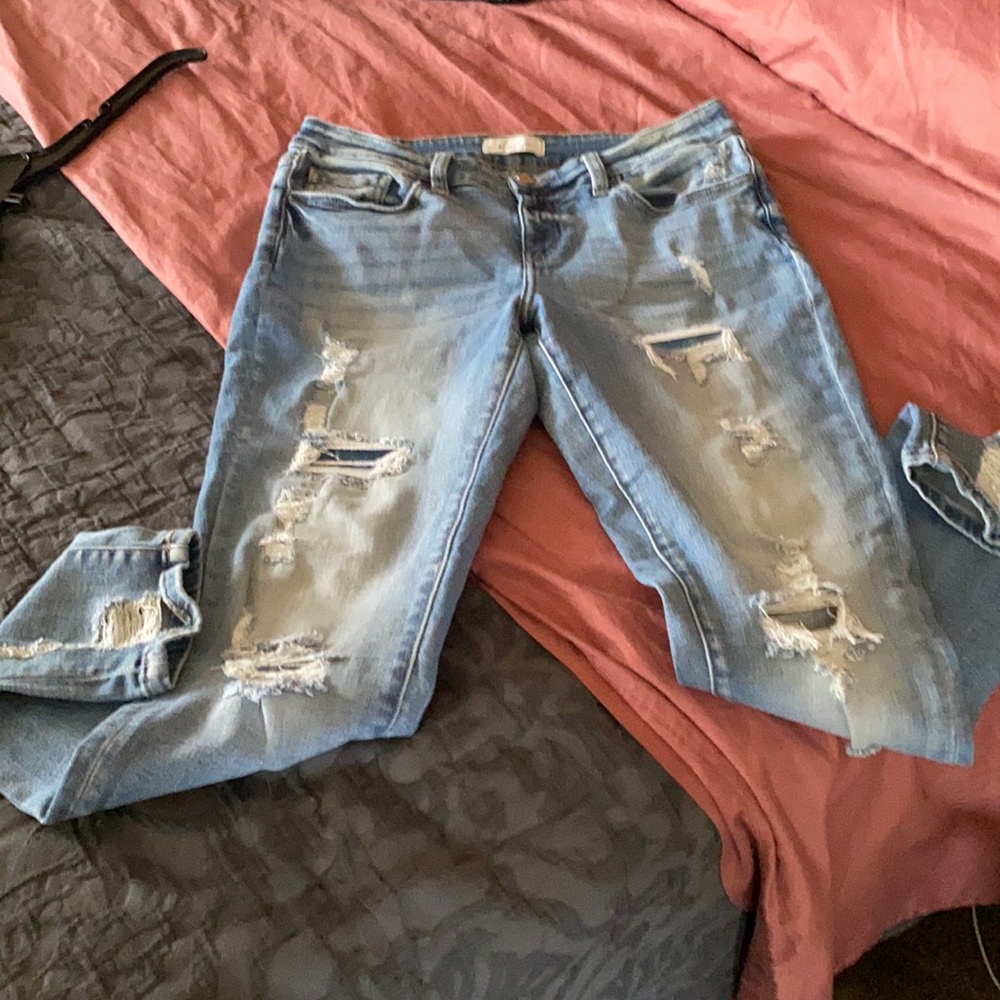 Kancan Jeans with destruction